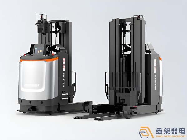 ?？?前移叉取式機(jī)器人F5-1600